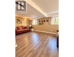 86 Harolds Hllow, Whitecourt, AB T7S1C4 Photo 21