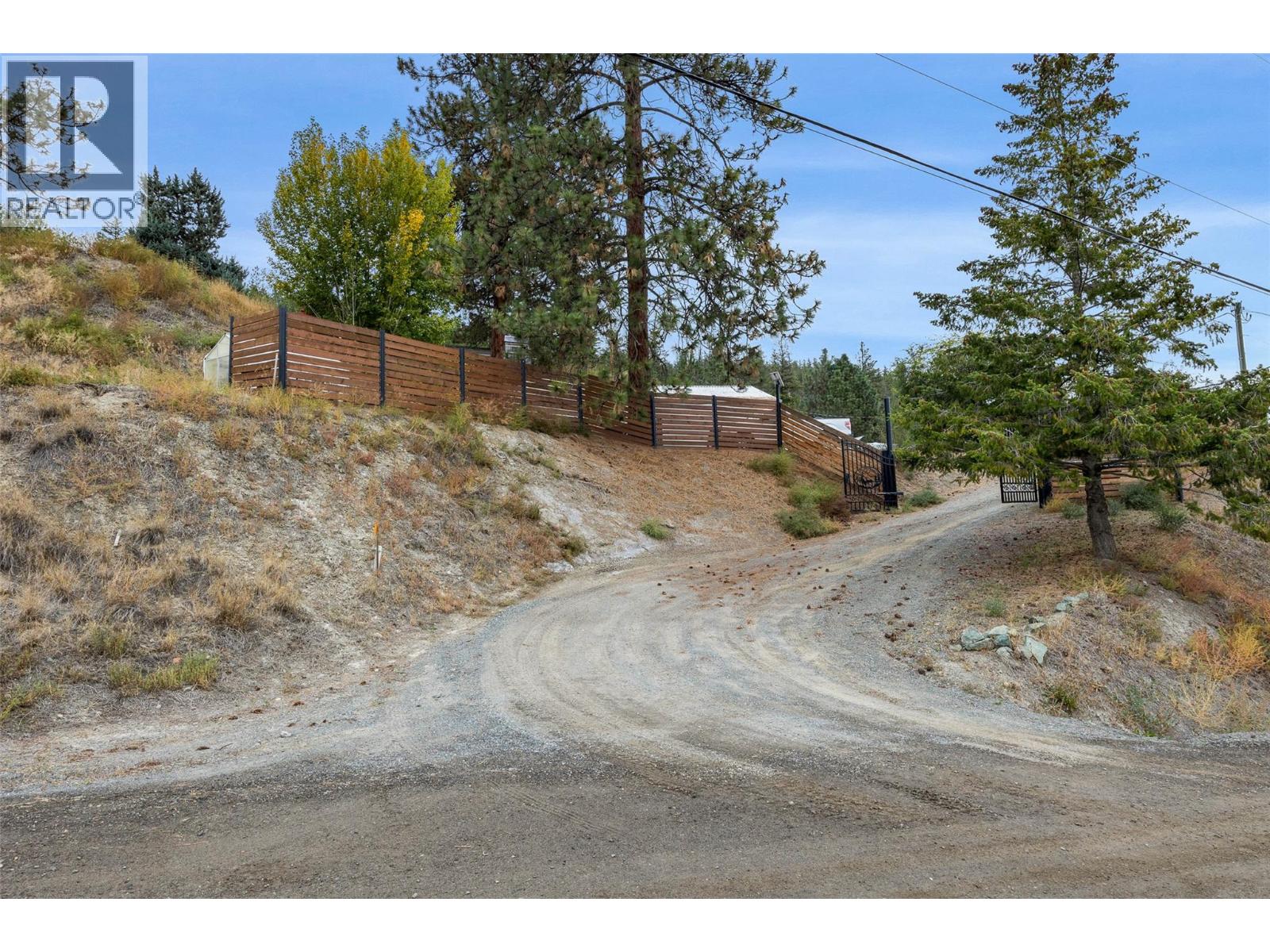 850 INSKIP Road - 54