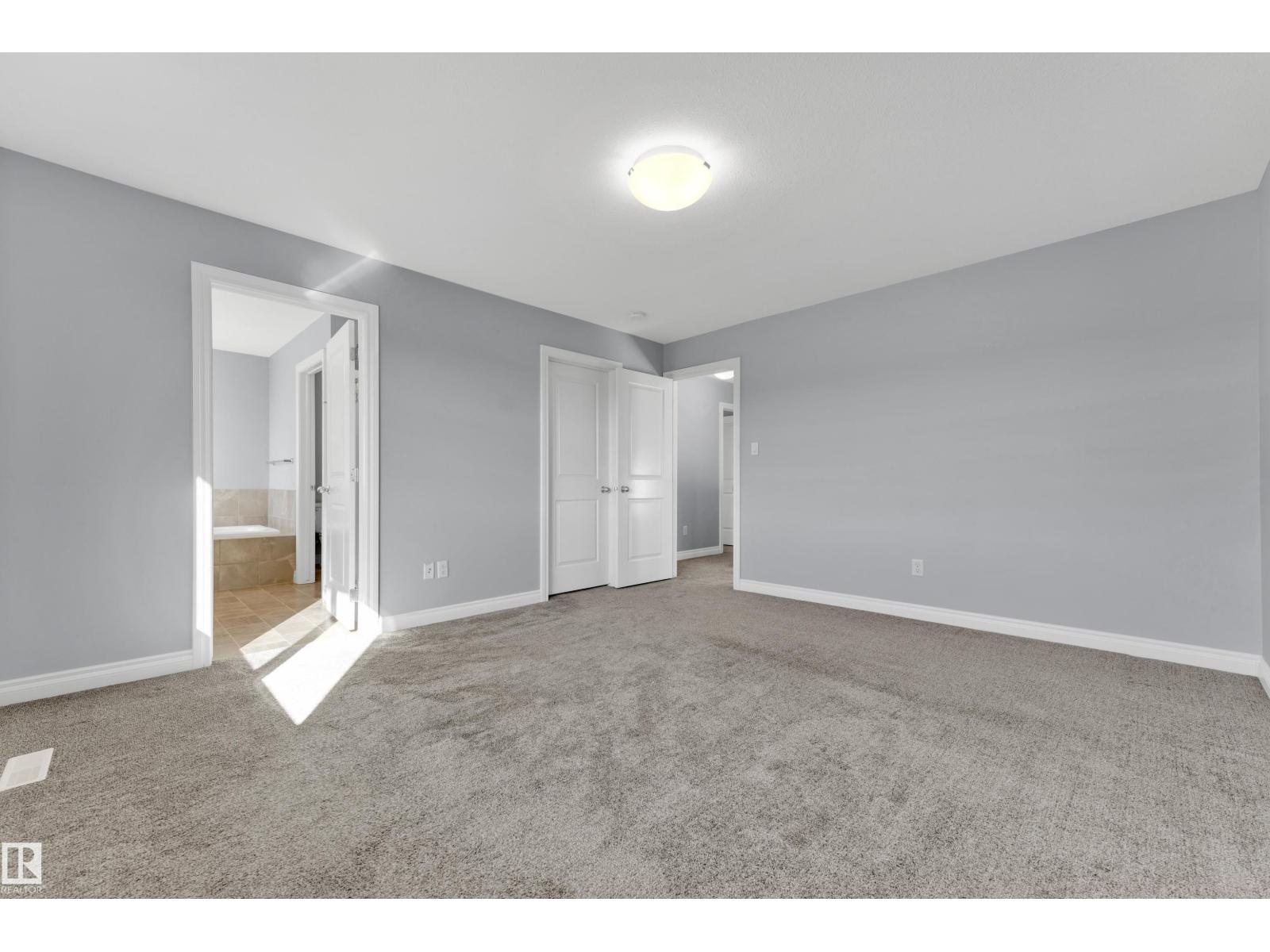 4359 126 AV NW - Image 21