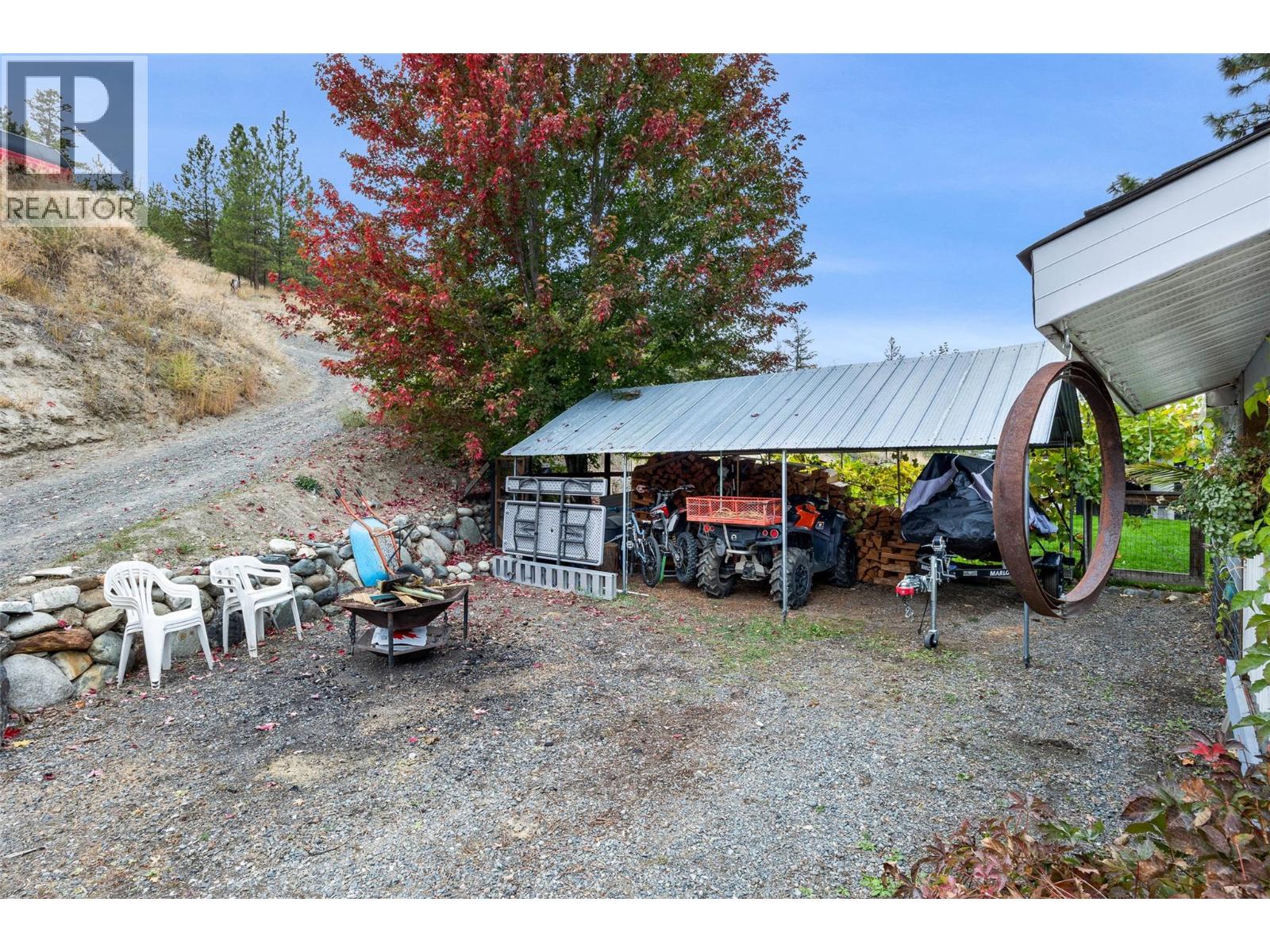 850 INSKIP Road - 40