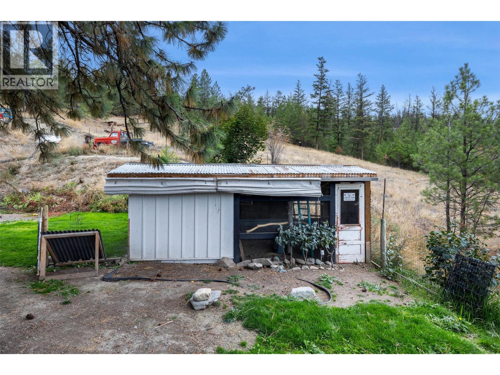 850 INSKIP Road - 37