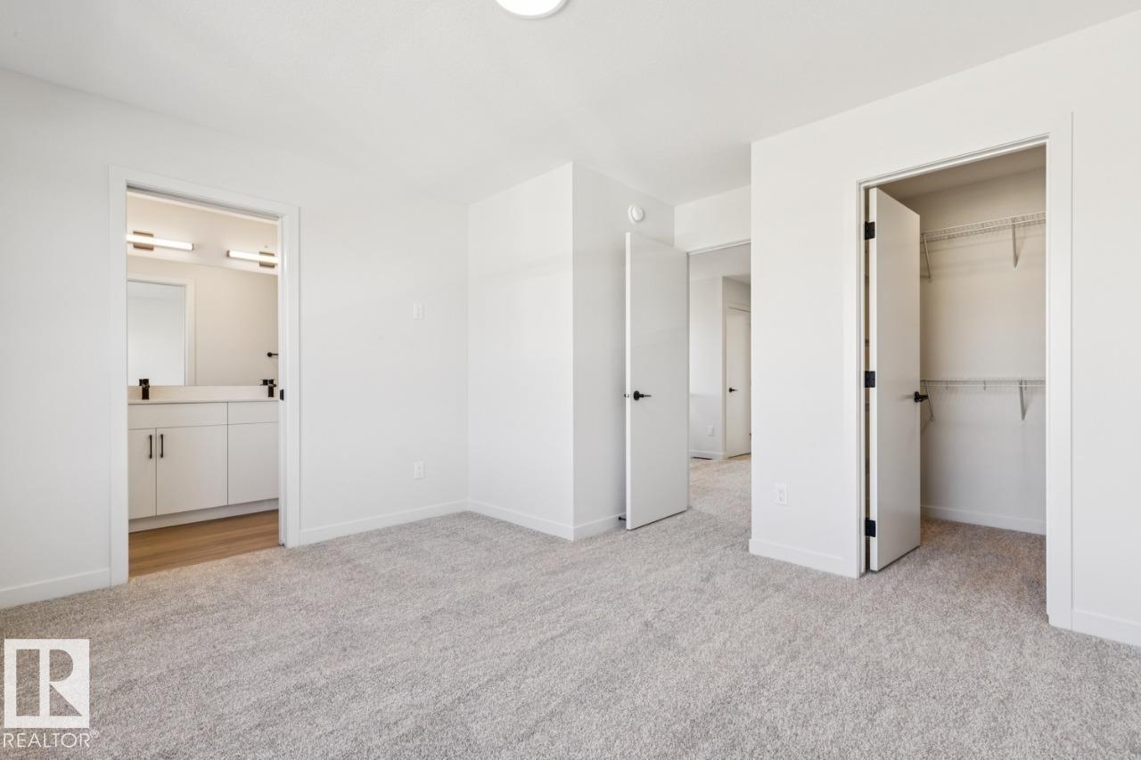 353 Rankin DR - 18