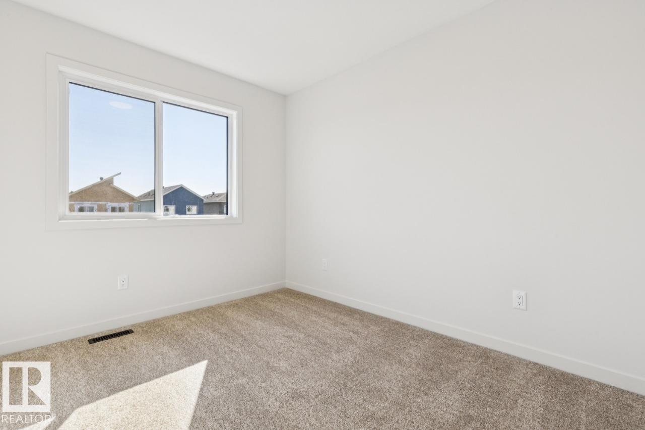 353 Rankin DR - 26