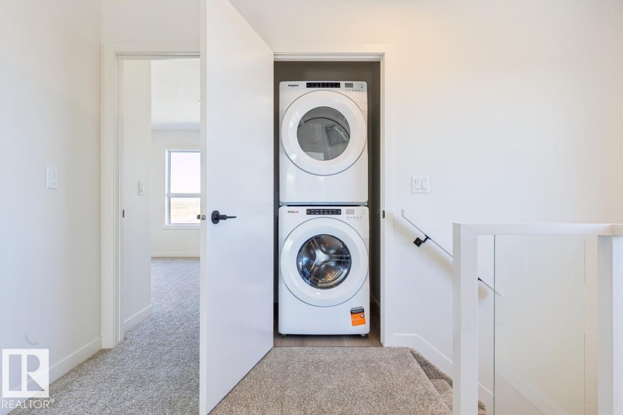 353 Rankin DR - 29