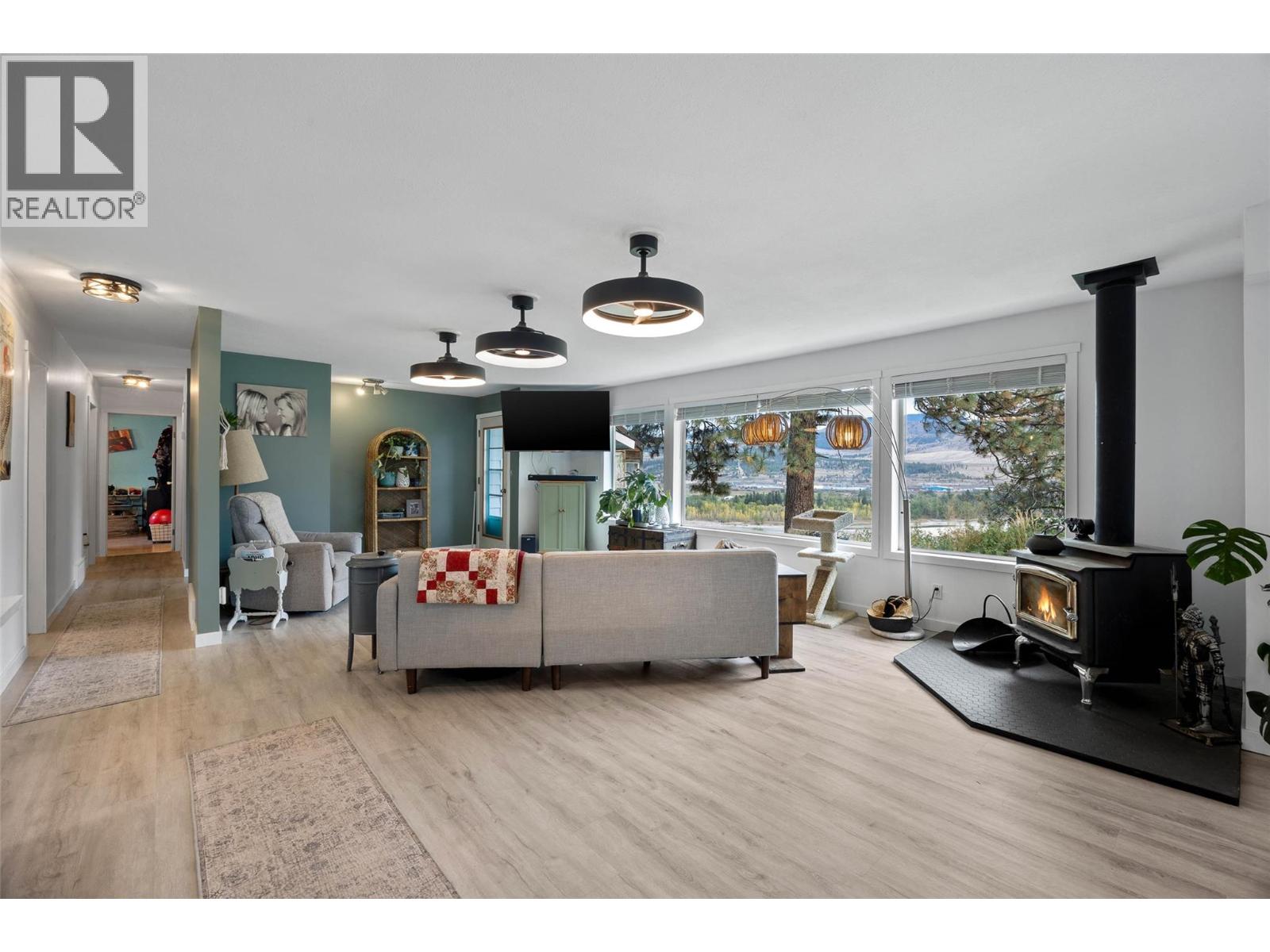 850 INSKIP Road - 13
