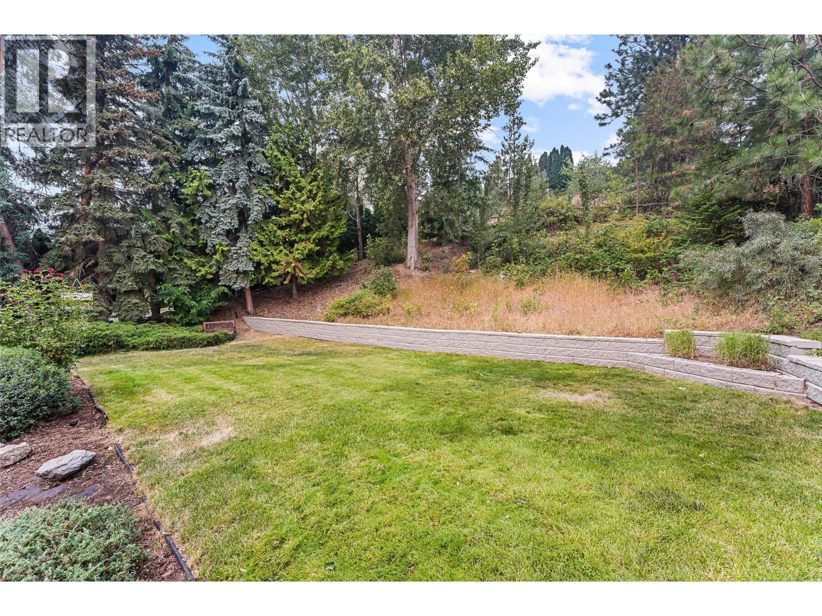 1170 Caledonia Way, West Kelowna - Image 1