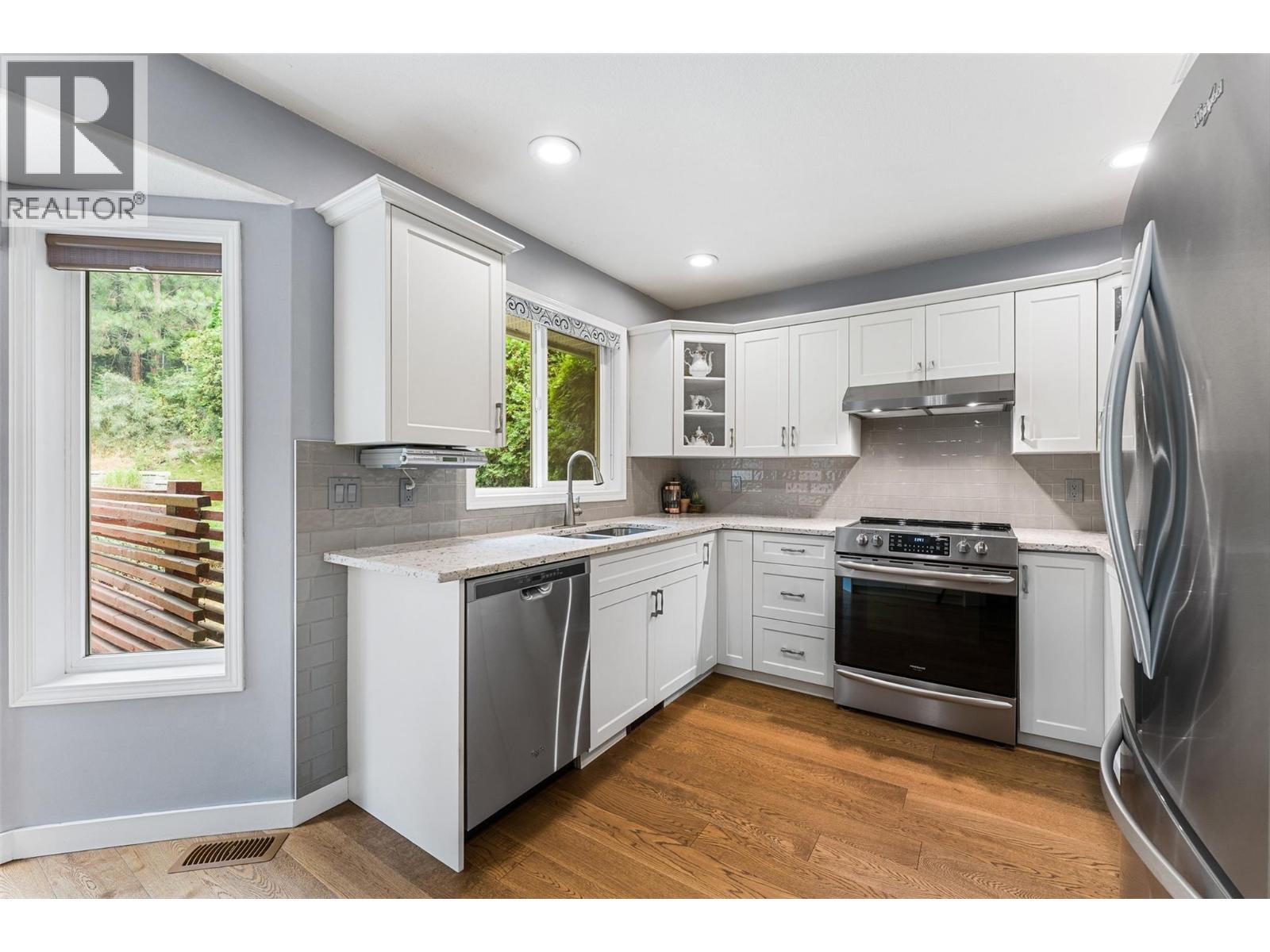 1170 Caledonia Way, West Kelowna - Image 1