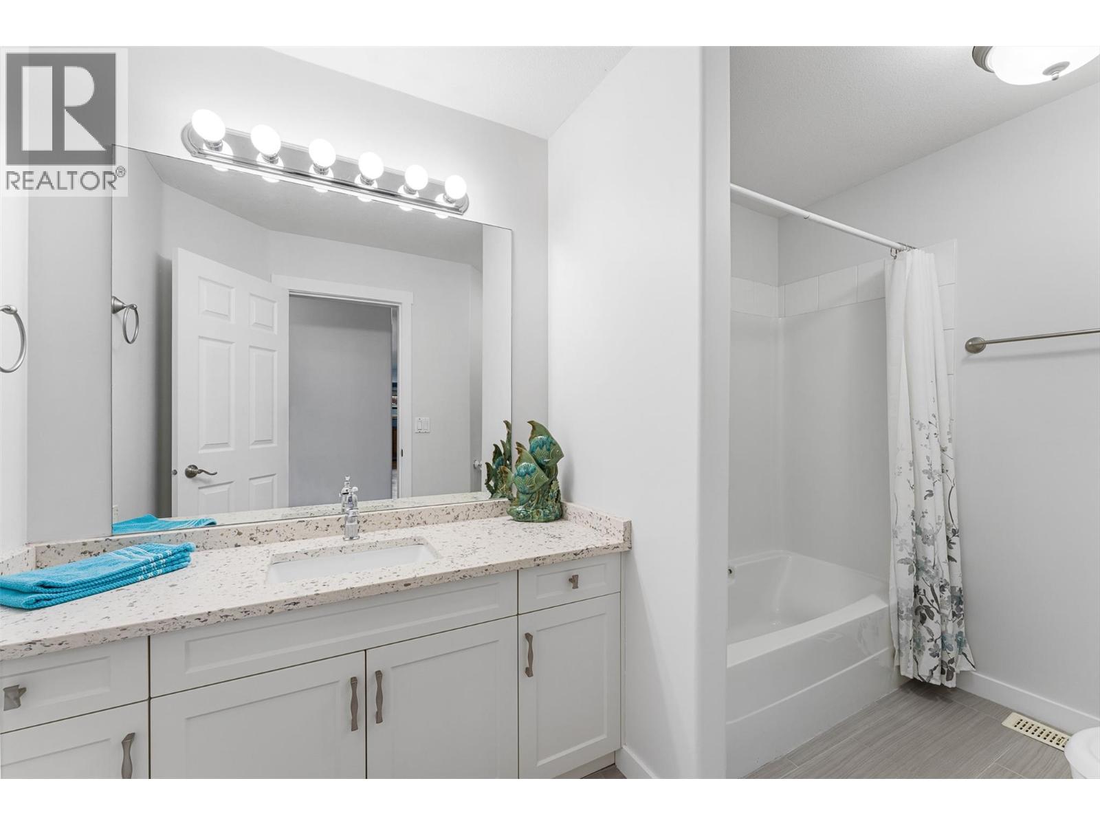 1170 Caledonia Way, West Kelowna - Image 1