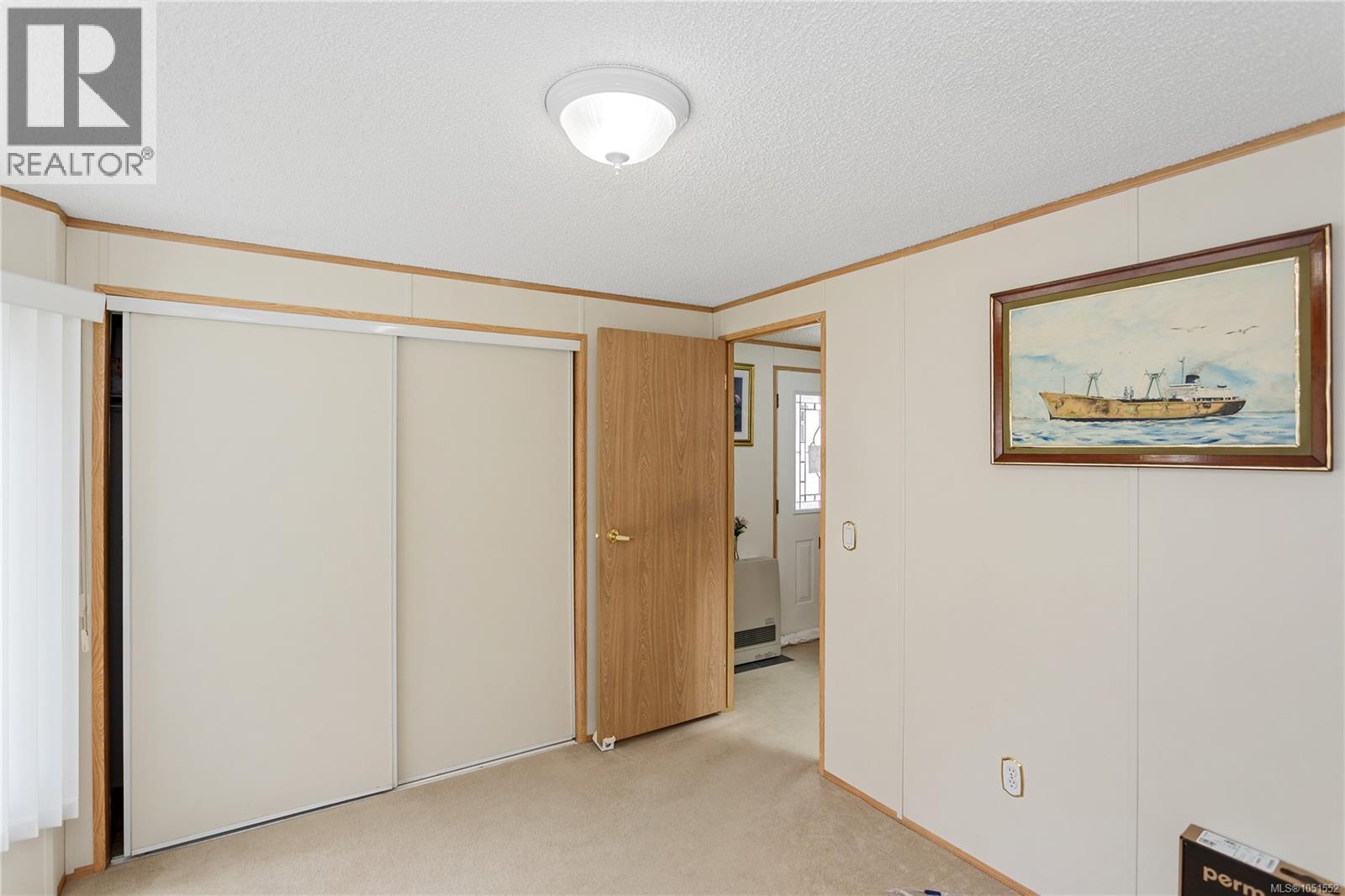 #39 1048 Murchie Way - 16