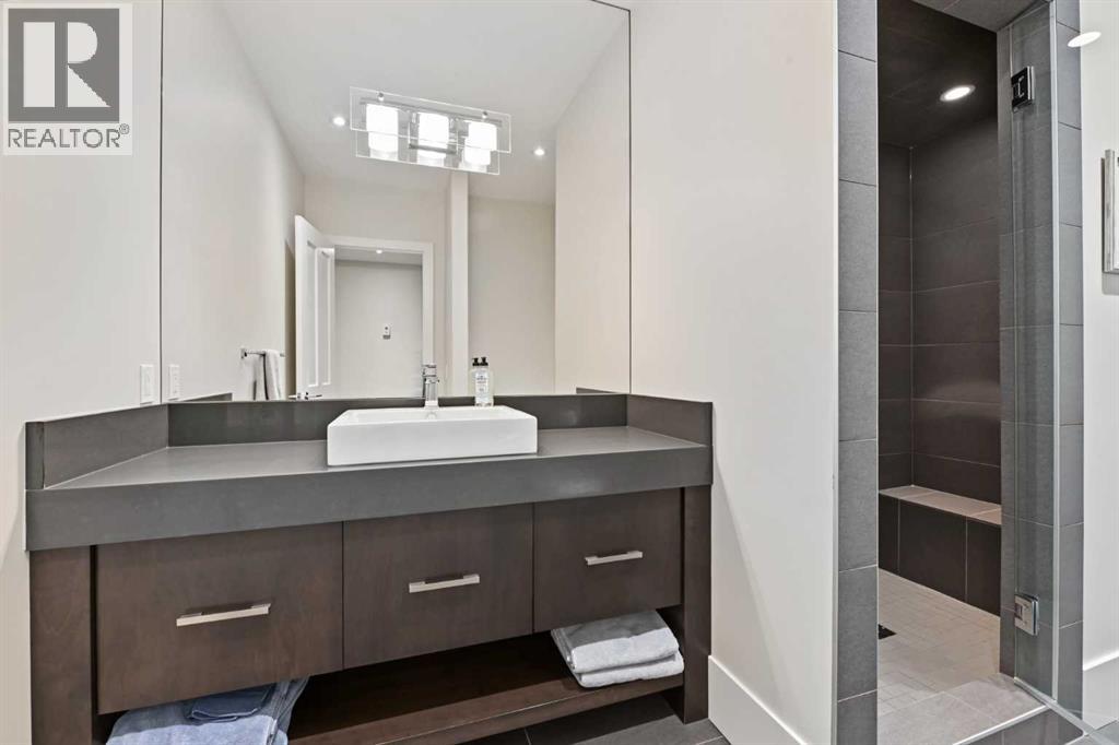 1121 Valois Avenue SW - Image 37