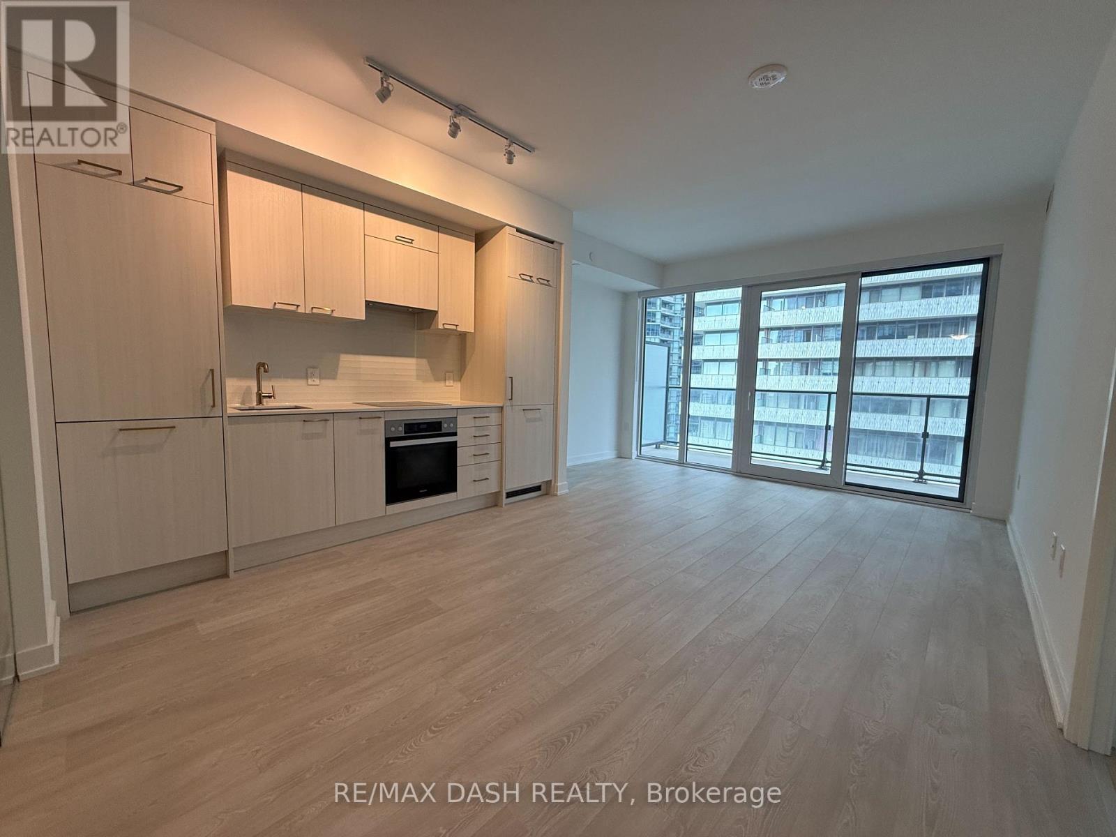634 Church Street — photo 17