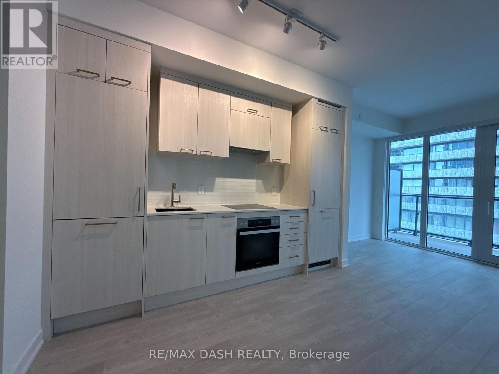 634 Church Street — photo 18