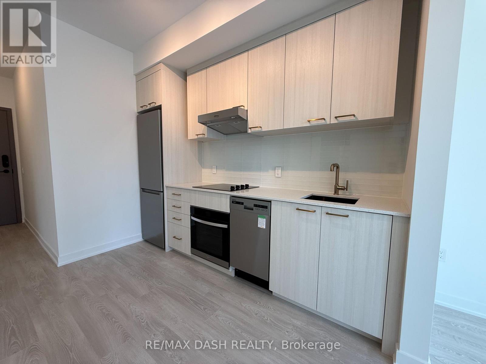 634 Church Street — photo 13
