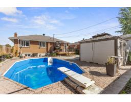16 Rue Renaud, Gatineau, QC J8T3A3 Photo 17