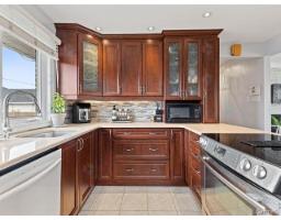 Family room - 16 Rue Renaud, Gatineau, QC J8T3A3 Photo 8