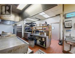 101 - 10 Kingsbridge Garden Circle, Mississauga, ON L5R3K6 Photo 31