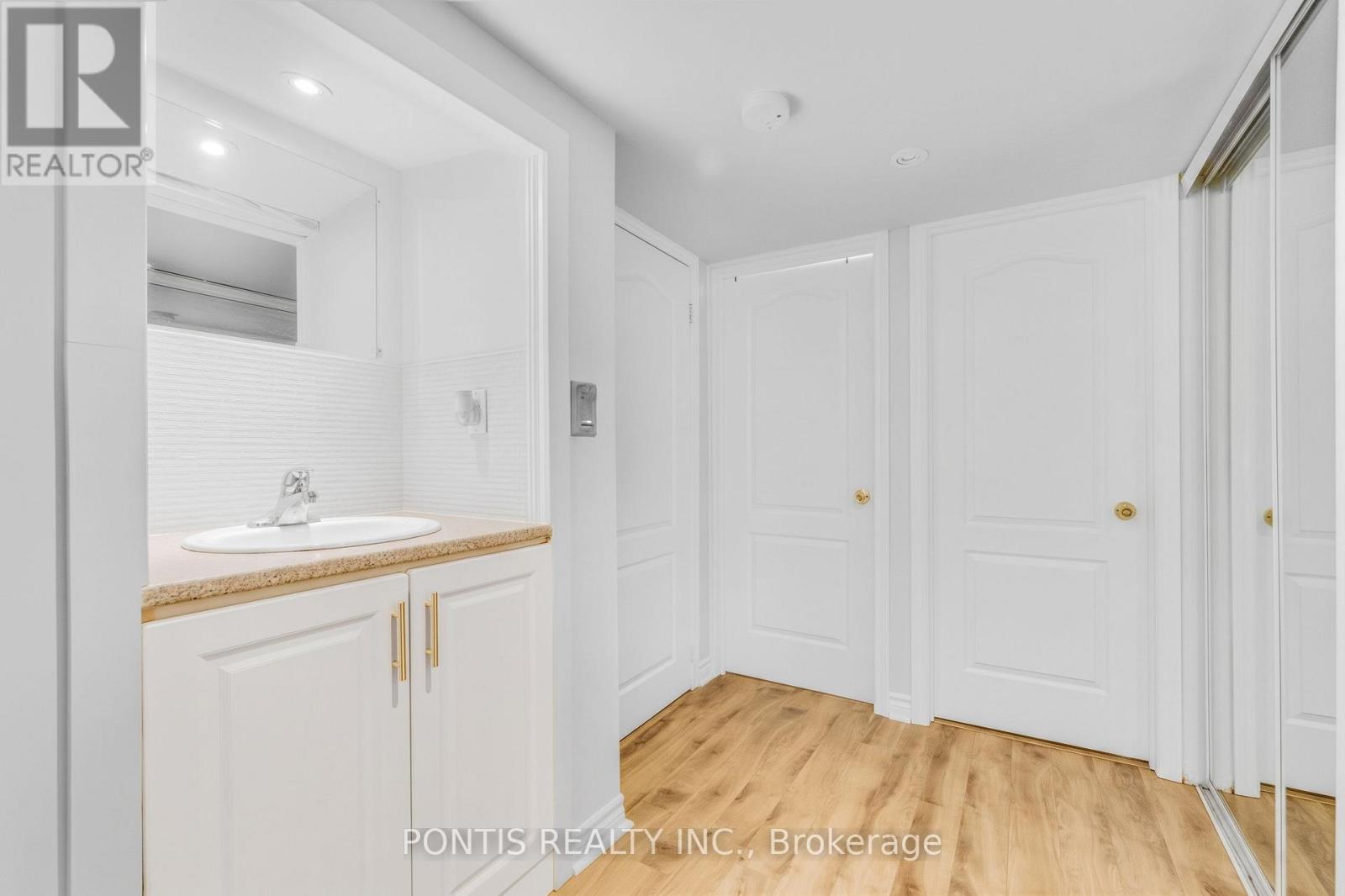 14 Arrowstone Court, Brampton, ON photo 41
