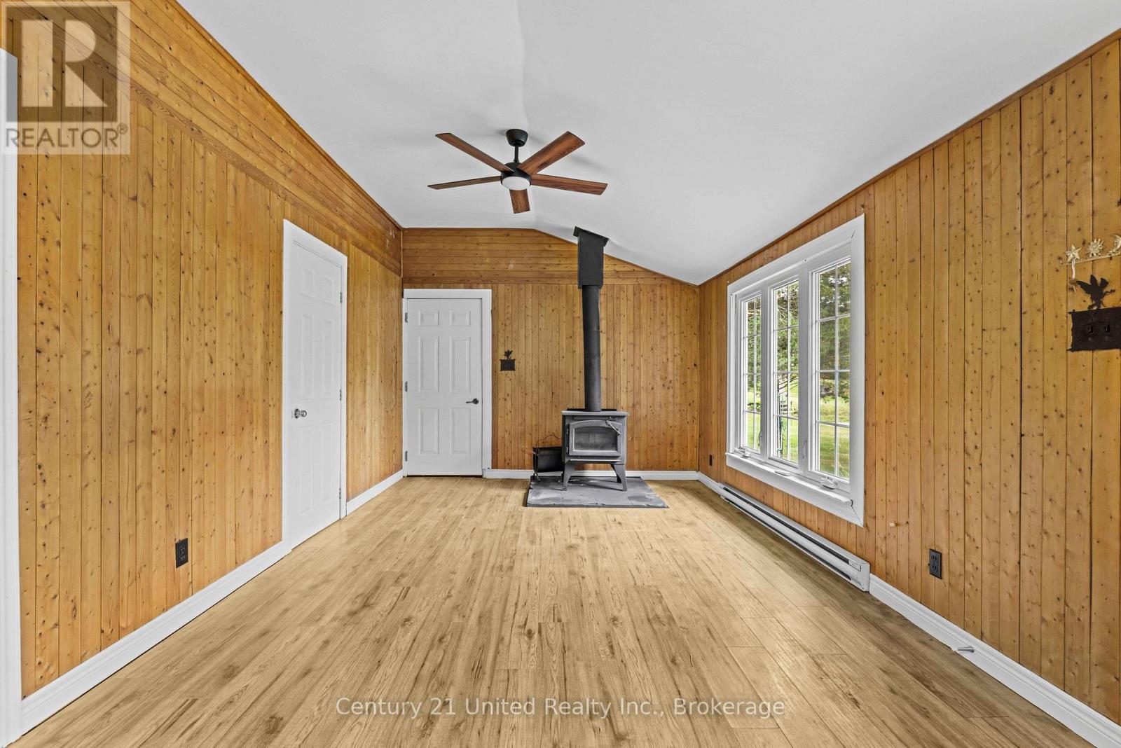 1249 Birchview Road — photo 7