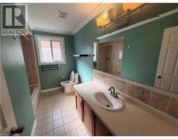 37 Elora Drive, Hamilton, ON L9C6T4 Photo 12
