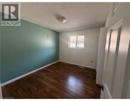 37 Elora Drive, Hamilton, ON L9C6T4 Photo 14