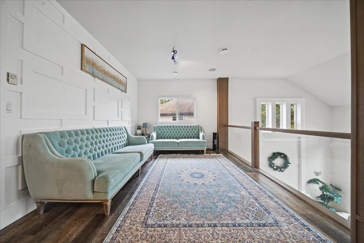 7355 146A STREET, Surrey