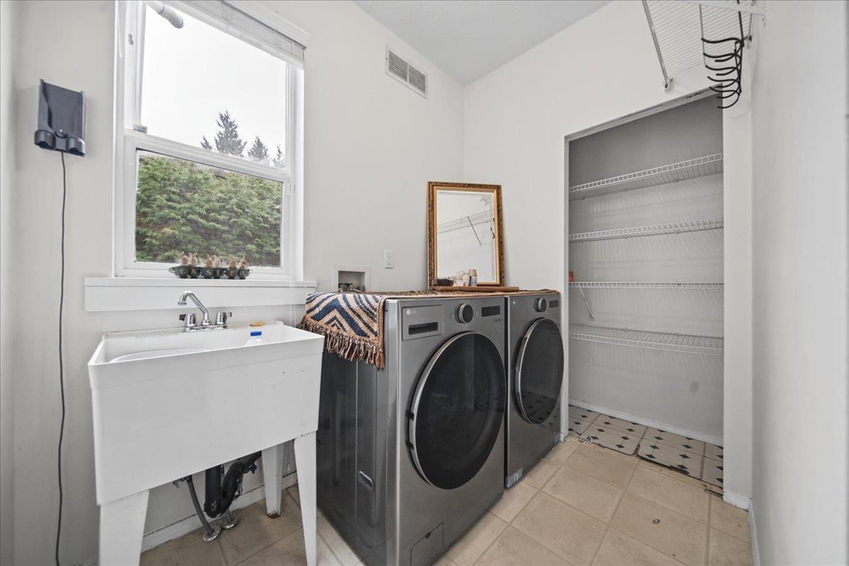 7355 146A STREET, Surrey
