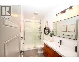 1073 Rockland Drive, Bathurst, NB E2A3T8 Photo 15