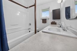 3300 St Mary's Road, Winnipeg, MB R2N4B3 Photo 23