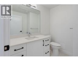 101 7057 Central Saanich Rd, Central Saanich, BC V8M1Y3 Photo 25