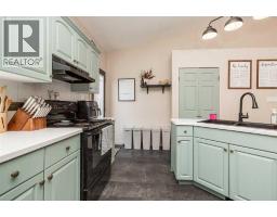 195 Cowichan Court W, Lethbridge, AB T1K7T7 Photo 9