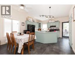 195 Cowichan Court W, Lethbridge, AB T1K7T7 Photo 8