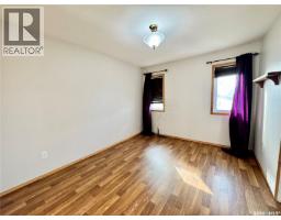 4pc Bathroom - 435 Southwood Drive, Prince Albert, SK S6V8E5 Photo 8