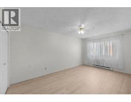 4pc Bathroom - 1056 Bernard Avenue Unit# 307, Kelowna, BC V1Y8L7 Photo 7