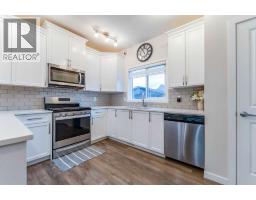 Foyer - 589 Masters Road Se, Calgary, AB T3M2W3 Photo 13