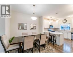 4pc Bathroom - 589 Masters Road Se, Calgary, AB T3M2W3 Photo 10