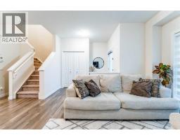 Hall - 589 Masters Road Se, Calgary, AB T3M2W3 Photo 8