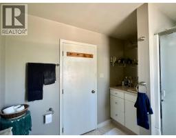 5952 Okanagan Street, Oliver, BC V0H1T0 Photo 11