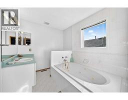 82 Riverglen Drive Se, Calgary, AB T2C4G3 Photo 18