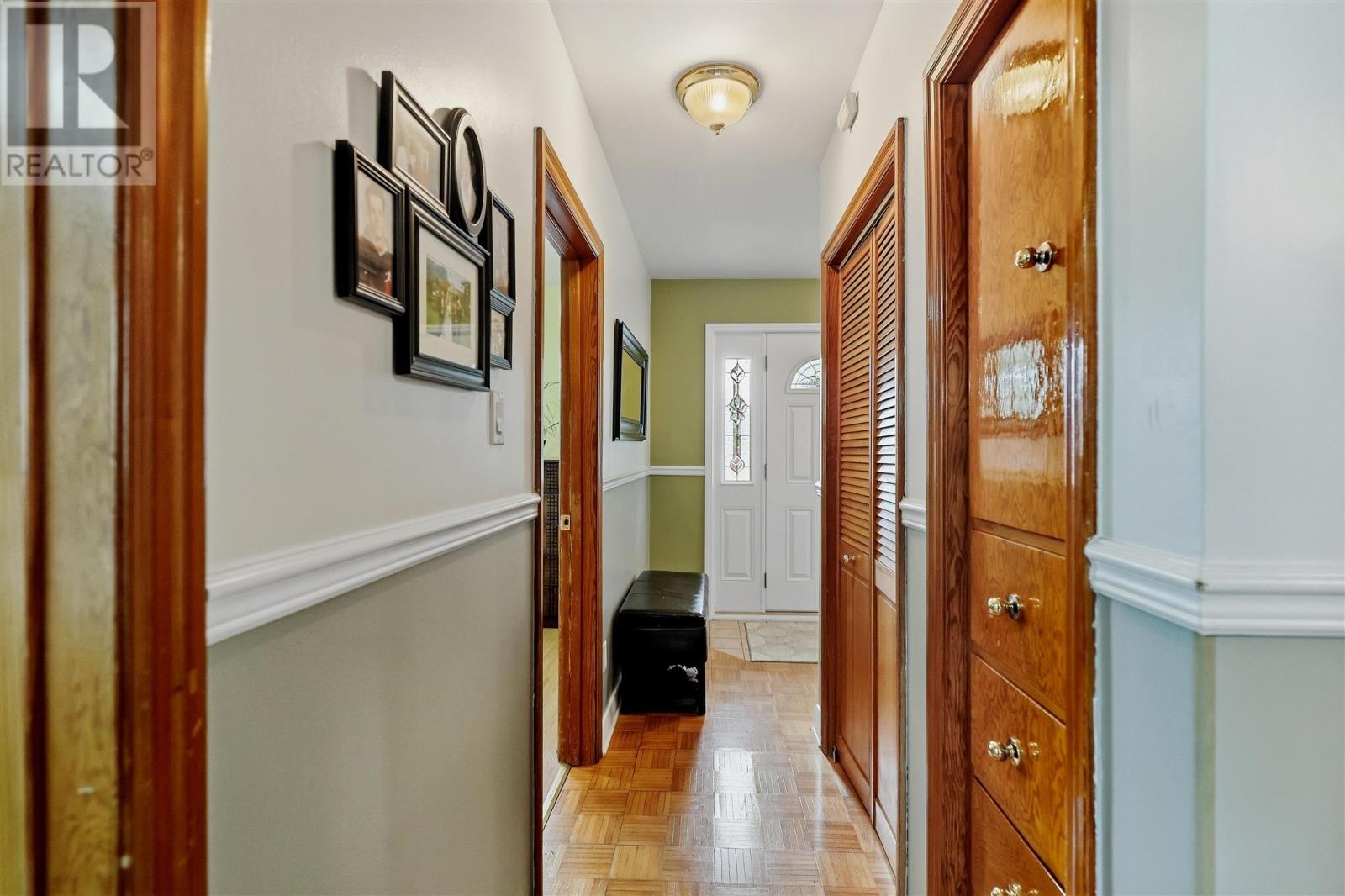 44 McCrea ST - 15