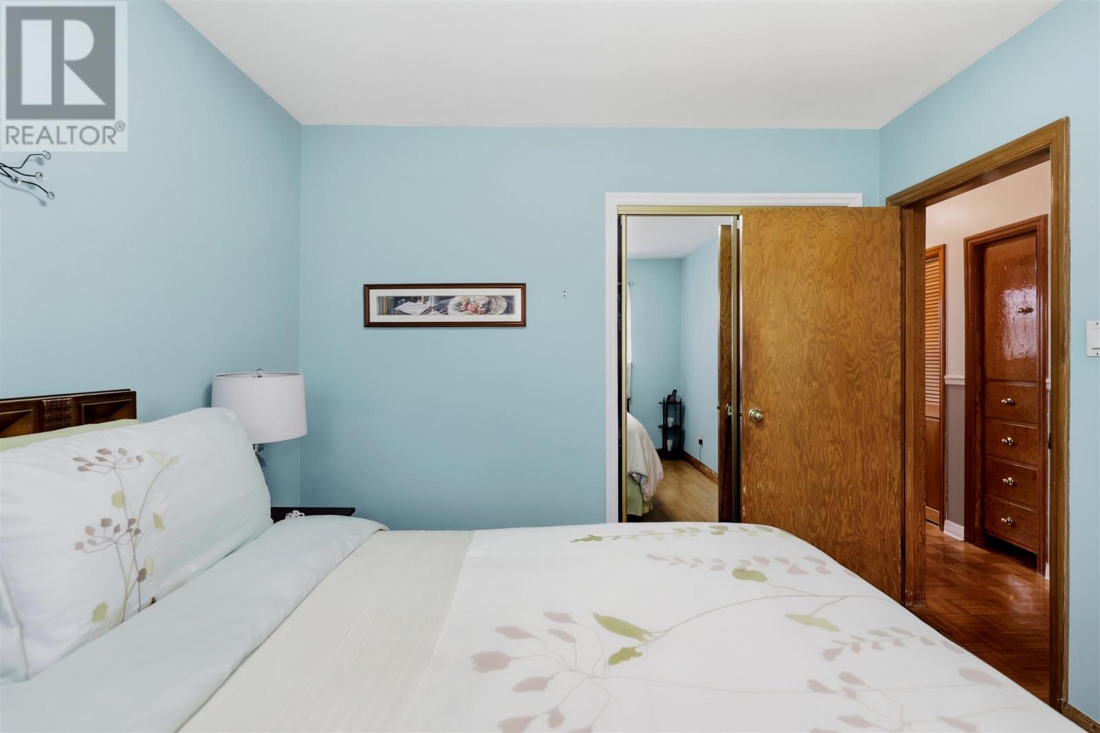 44 McCrea ST - Image 18