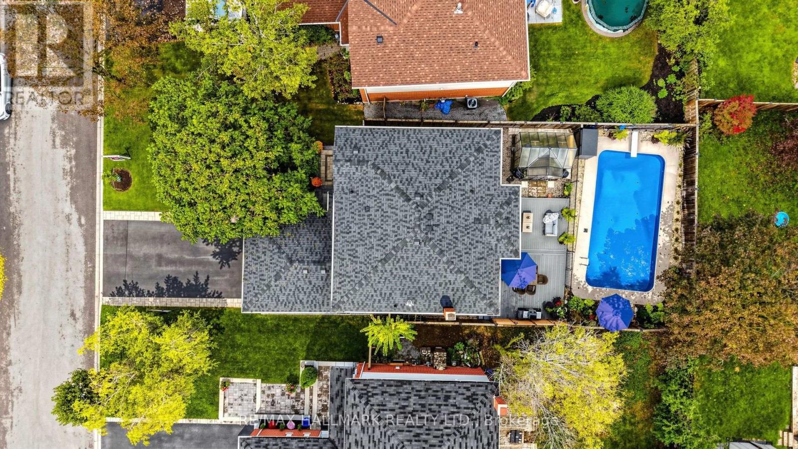 55 BENTONWOOD CRESCENT - 50