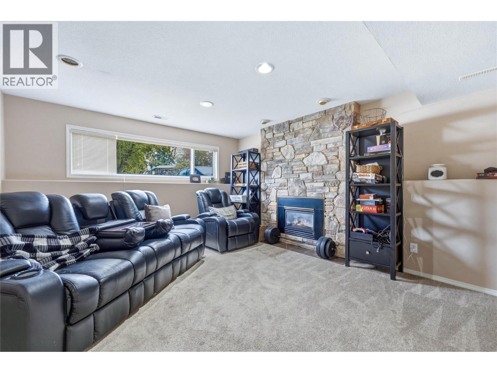 1206 39B Avenue - 25