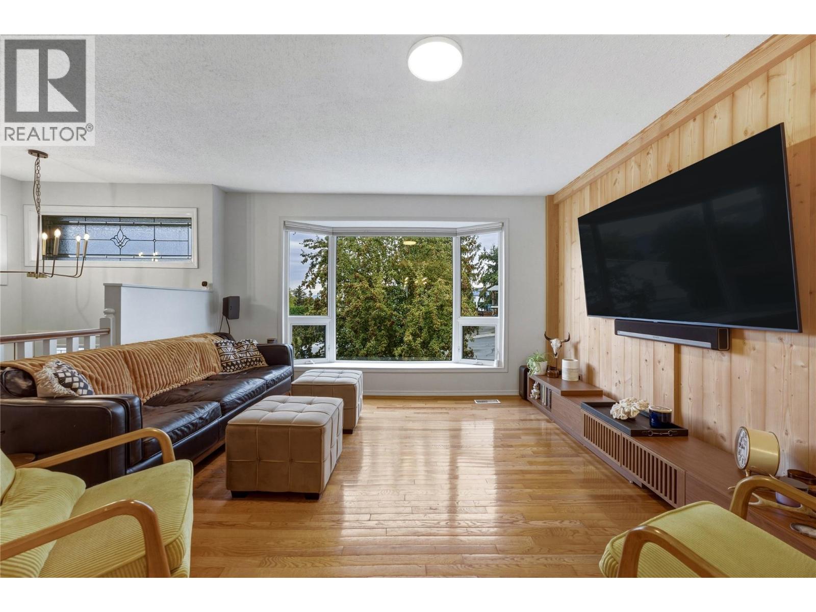 1206 39B Avenue - 5