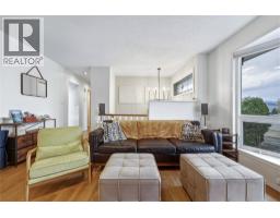 2pc Ensuite bath - 1206 39b Avenue, Vernon, BC V1T7K4 Photo 8