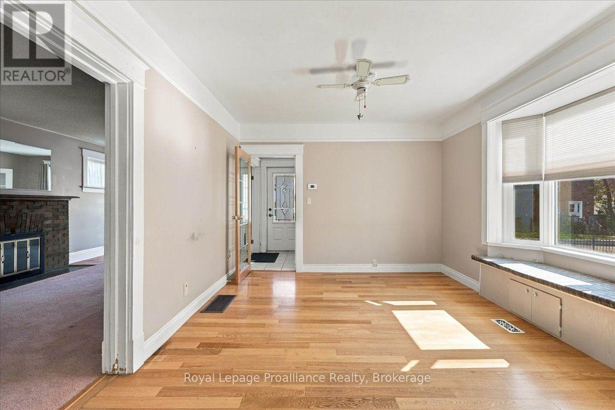 90 CHATHAM STREET - 13