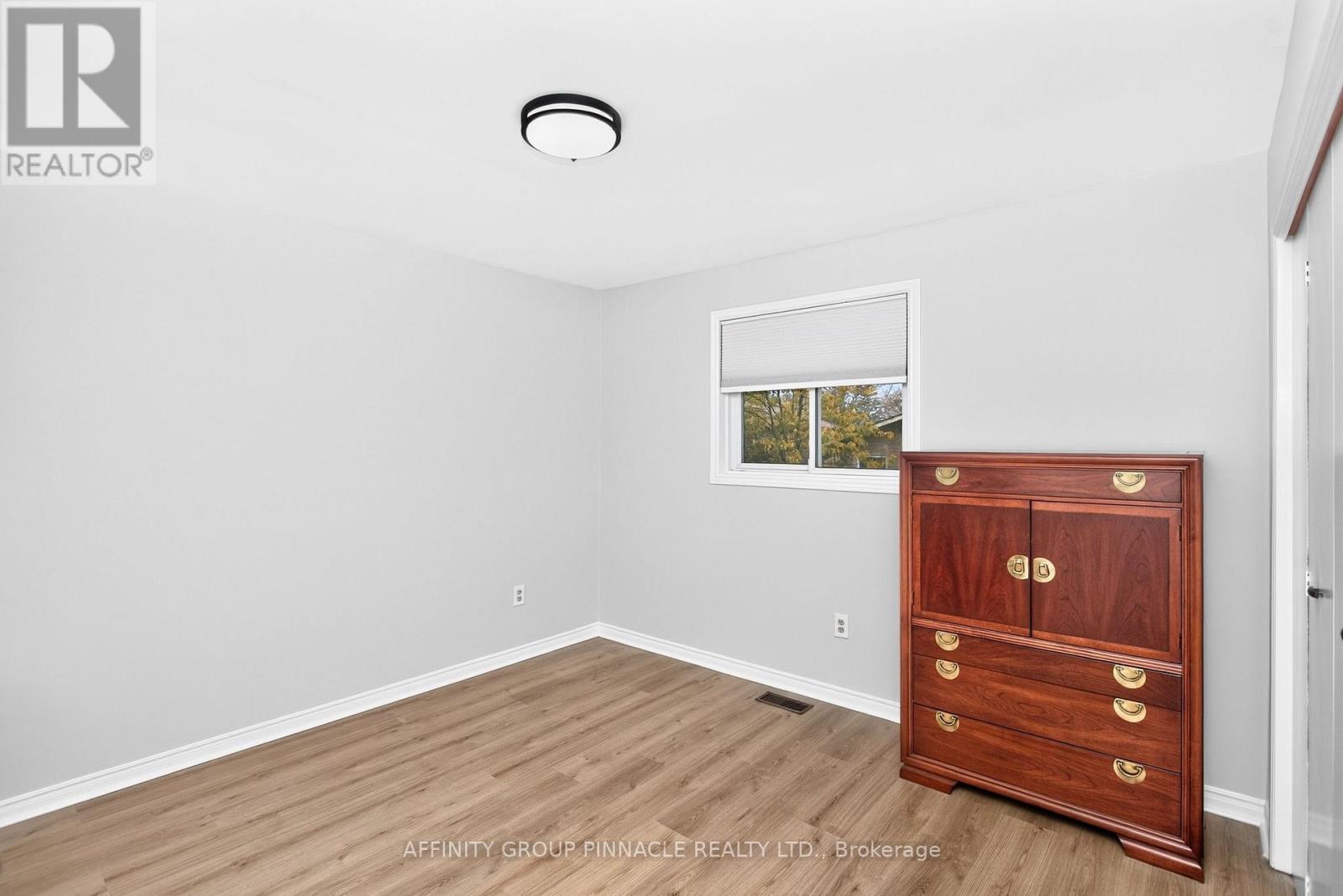 24 ANDREW DRIVE - 19