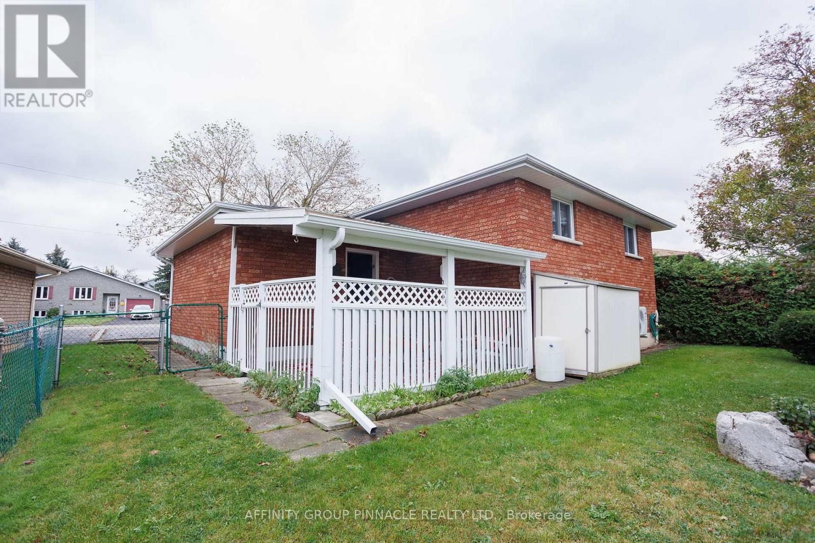 24 ANDREW DRIVE - 35