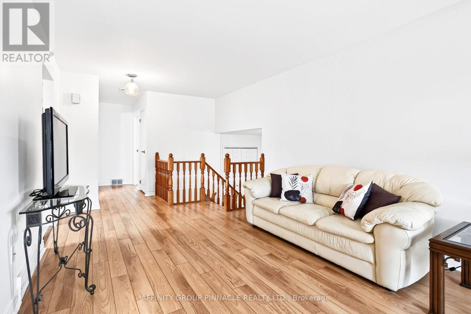 24 ANDREW DRIVE - 9