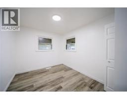 3605 Bloomfield, Windsor, ON N9C1S1 Photo 18