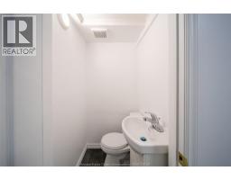 3605 Bloomfield, Windsor, ON N9C1S1 Photo 24